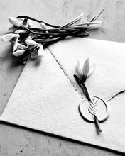 Load image into Gallery viewer, Wax stamp