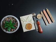 Load image into Gallery viewer, Wax seal
