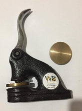 Load image into Gallery viewer, Dry Seal Embosser Machine engrave
